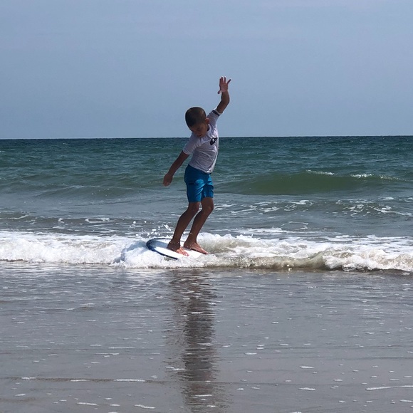 Meet your Posher, Tori - Picture 6 of 10